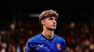 [NBA]克尼佩尔助攻 米勒三分应声入网